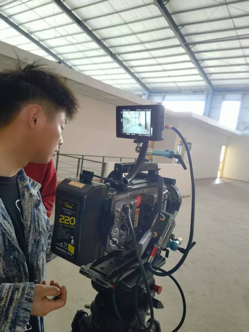 创新驱动，智领未来——索县TVC与广告片拍摄制作的创新实践